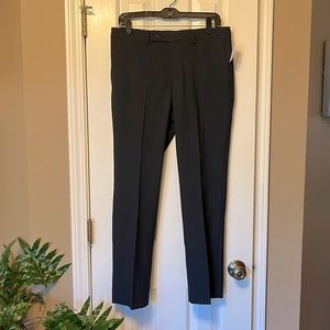 DKNY men’s dress pants, Navy, size 32 x 30. NWOT